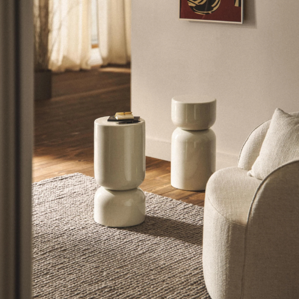 Šoniniai staliukai Kelly, 2 vnt.