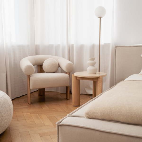 Šoninis staliukas Luna